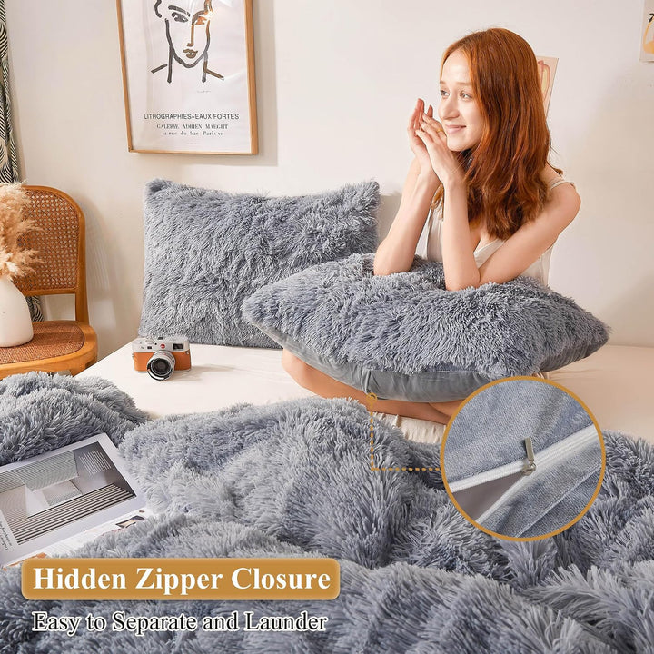 2 Light Gray Faux Fur Standard Pillowcases, 20 × 26 in - Just Closeouts Canada Inc.X002JMNX5H