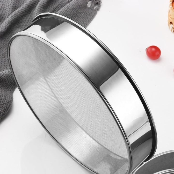 2 Pack Flour Sifter, Stainless Steel Fine Mesh Strainers Flour Sieve,8 Inch 60 Mesh and 10 Inch 40 Mesh for Baking Cake Bread (8"/60 mesh and 10"/40 mesh) - Just Closeouts Canada Inc.