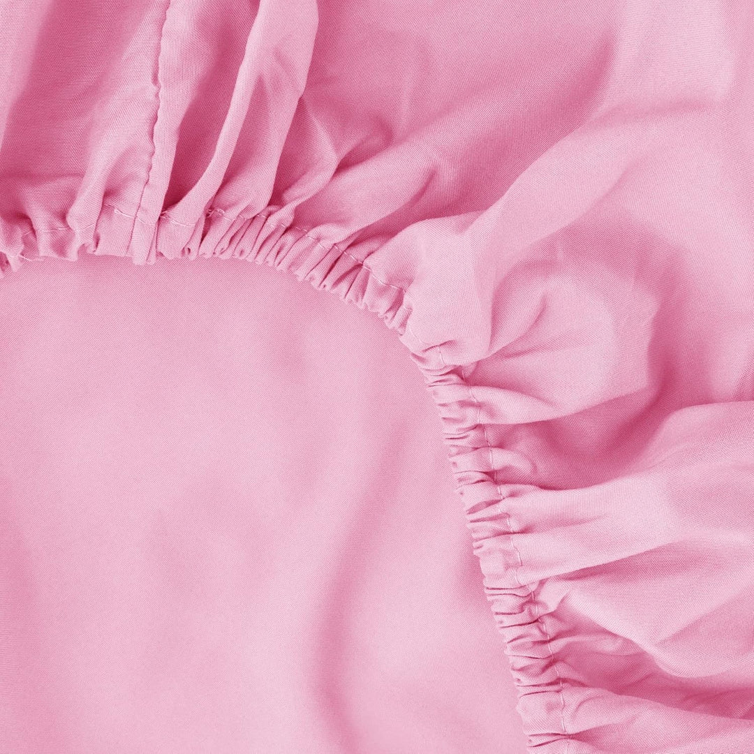 Ghooss King Size Fitted Sheet-Single Fitted Deep Pocket Sheet up to 14 Inch-Wrinkle-Fade-Stain Resistant-1 Pack(Pink,King)