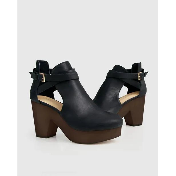 Belle & Bloom Fearless Clog Ankle Boot - Black/Chocolate - Just Closeouts Canada Inc.9343608119165