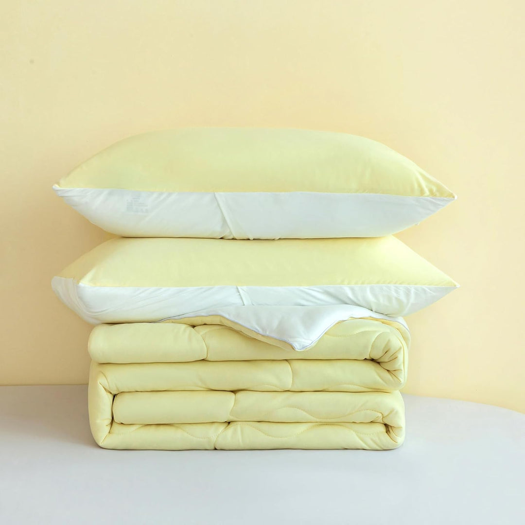 COTTEBED Reversible Queen Sized Bedding Comforter Sets - Cute Jersey Knit Dual - Sided Full Down Comforters - Ultra - Soft Breathable Fluffy Lightweight Quilt & 2 Pillow Shams All Season(Yellow and White) - Just Closeouts Canada Inc.