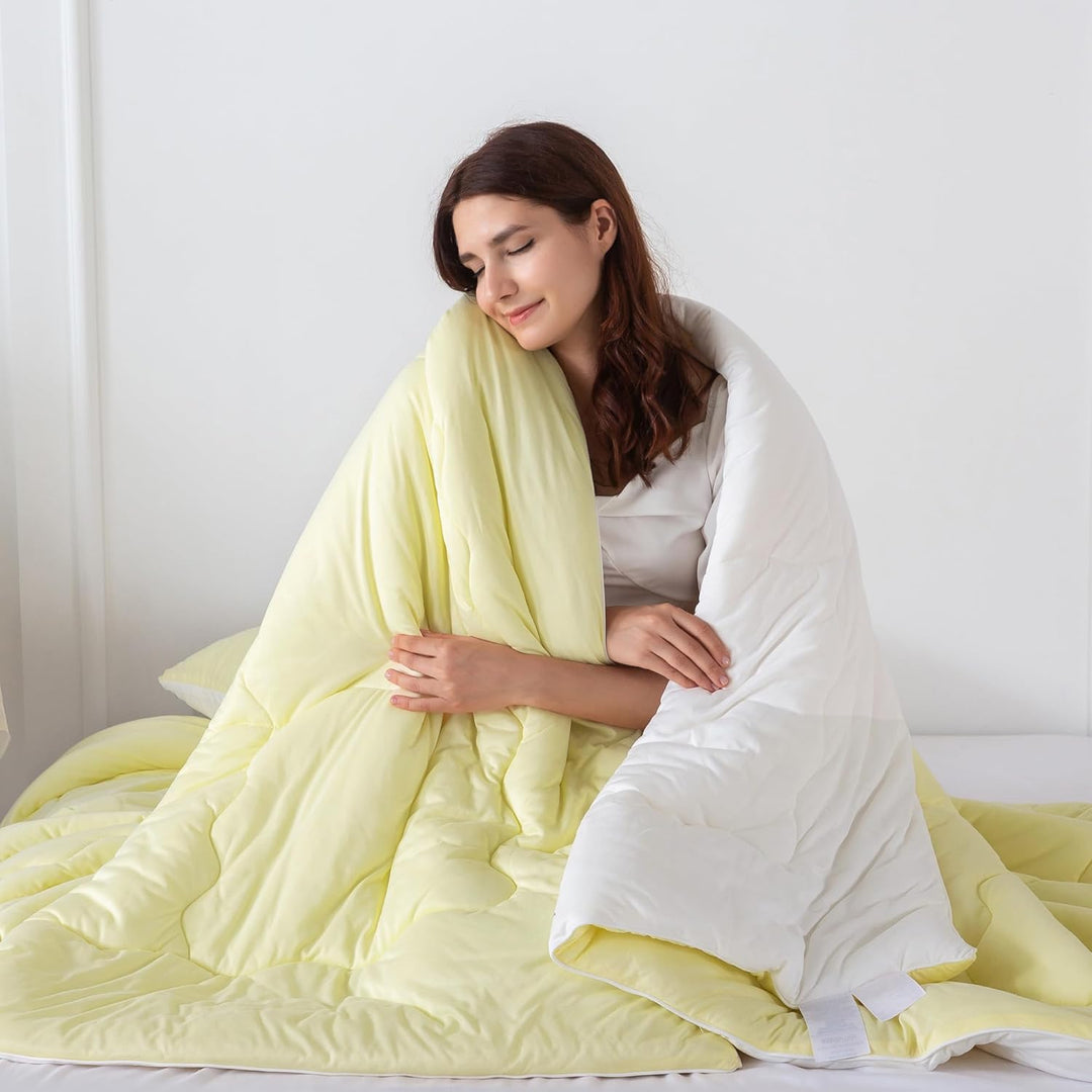COTTEBED Reversible Queen Sized Bedding Comforter Sets - Cute Jersey Knit Dual - Sided Full Down Comforters - Ultra - Soft Breathable Fluffy Lightweight Quilt & 2 Pillow Shams All Season(Yellow and White) - Just Closeouts Canada Inc.