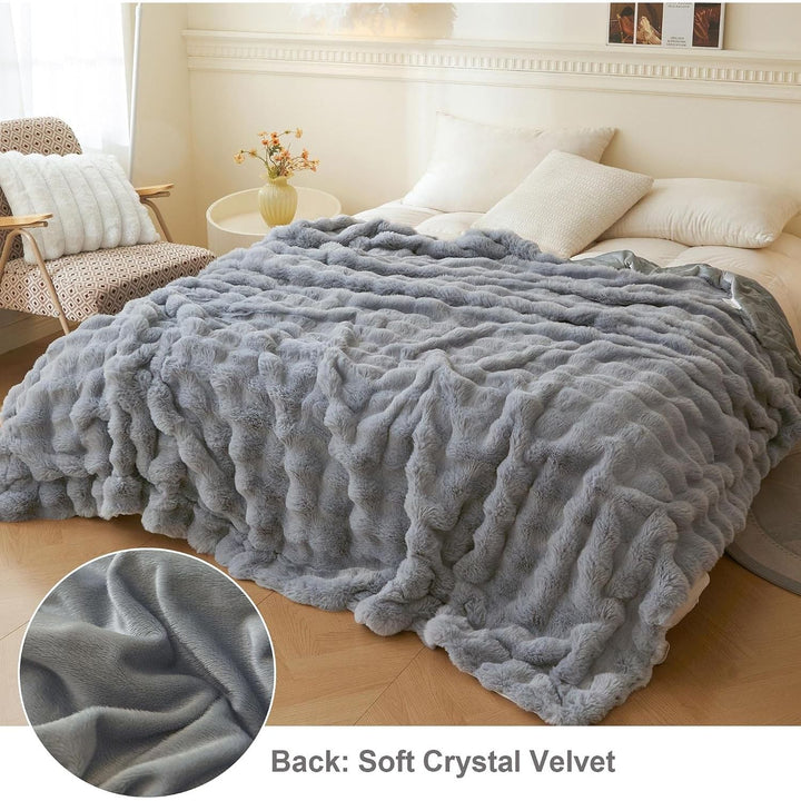 Fluffy Faux Rabbit Fur King Size Blanket for Bed, Soft Cozy and Plush Furry Waffle Bubble Throw Blanket for All Season, Fuzzy Sleeping Throw Home Decor for Bedroom Living Room, 104x90, Grey - Just Closeouts Canada Inc.X004TVIG8P