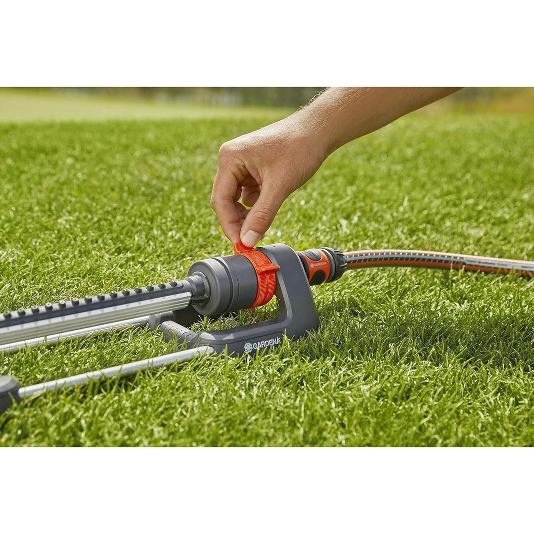 Gardena N2084FP Oscillating Sprinkler, Covers up to 3000 Sq. Ft., Adjustable, Precise and Puddle-Free Lawn Watering, Made in Germany - Just Closeouts Canada Inc.