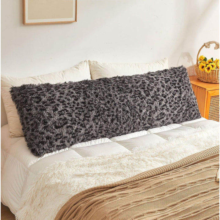 Light Grey Leopard-Print Faux Fur Body Pillow Cover, 20 × 54 in - Just Closeouts Canada Inc.X004EUUMVZ