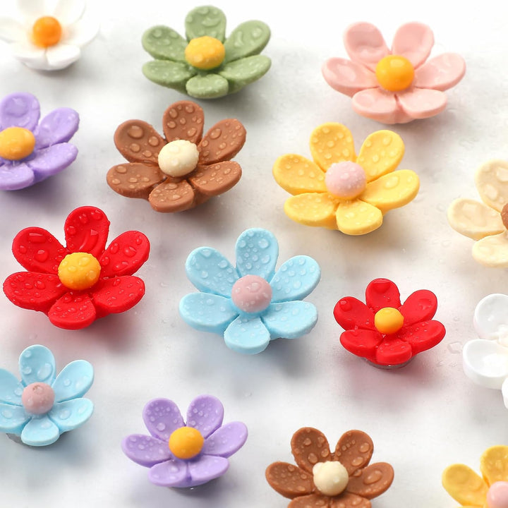 18 flower fridge magnets in two sizes, view 2