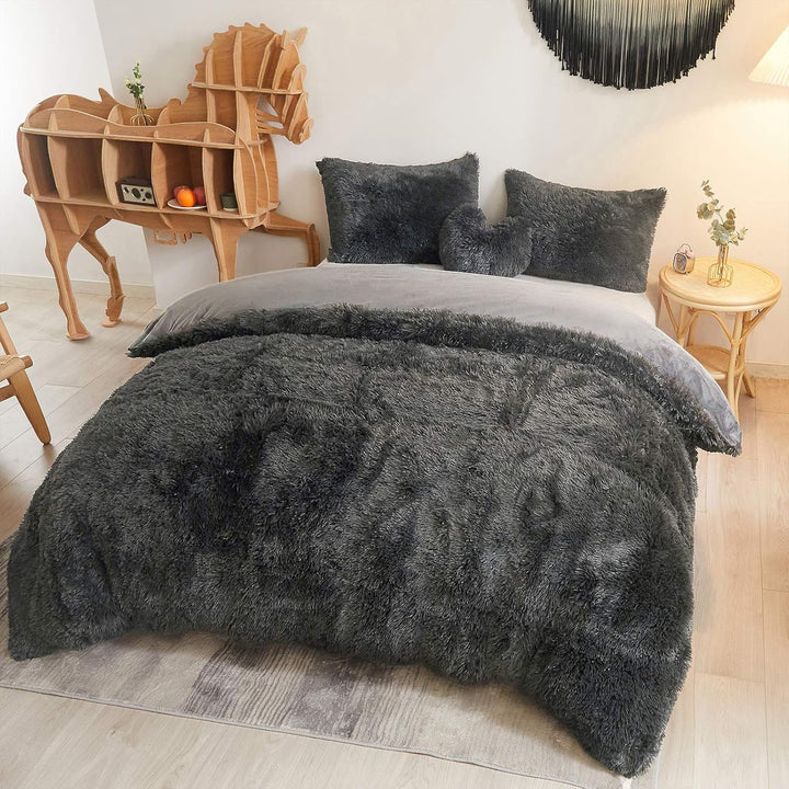 Luxury Shaggy Faux Fur Duvet Cover Set, Ultra Soft 3 Pieces Fluffy Comforter Cover Set, Fuzzy Bedding Set for Bedroom(1 Plush Furry Duvet Cover + 2 Pillowcases), Zipper Closure(King, Dark Grey) - Just Closeouts Canada Inc.