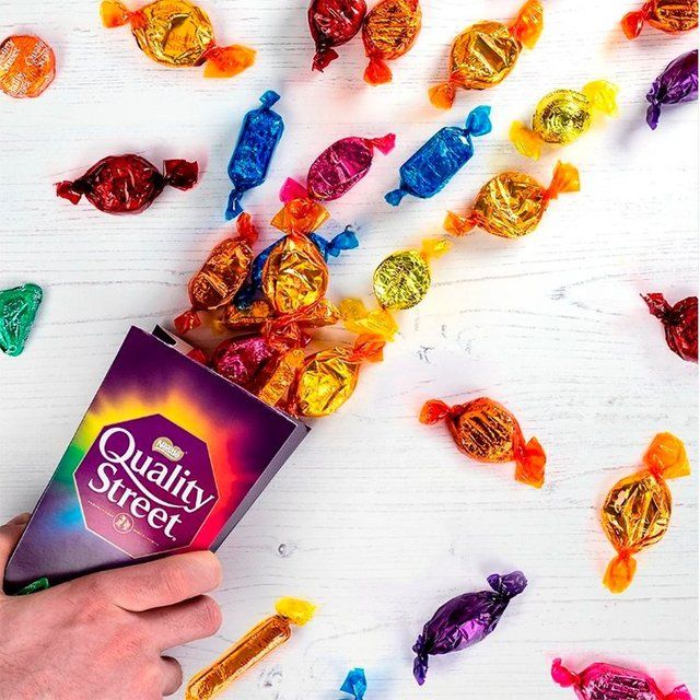 Quality Street 220g Carton: Festive Chocolates & Toffees - Just Closeouts Canada Inc.059800751797