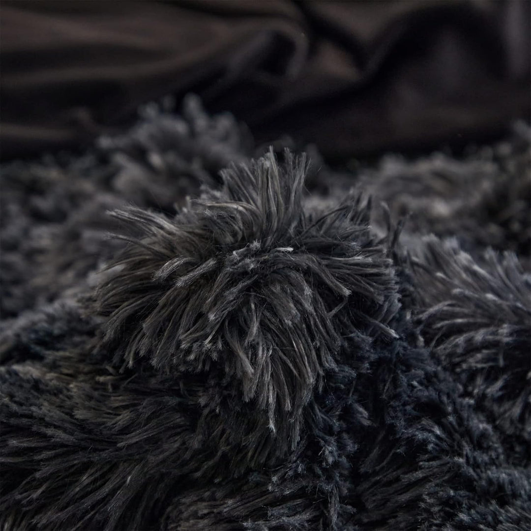 Shaggy Plush Duvet Cover Set Super Soft Fluffy Faux Fur Comforter Cover Set Luxury Fuzzy Bedding Set 3 Piece(1Duvet Cover+2Pillowcases) with Zipper Clusure(Black Ombre,Queen Size) - Just Closeouts Canada Inc.