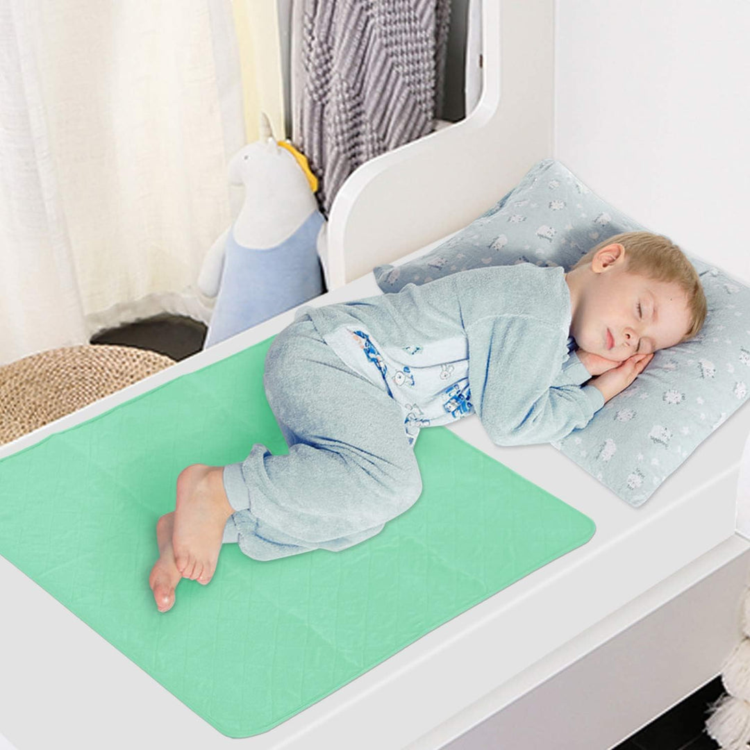 SPRINGSPIRIT Washable Bed Pads for Incontinence 34'' x 36'' (2 Pack), Absorbent Waterproof Bed Pads with Non - Slip Back for Adults, Kids, White and Green - Just Closeouts Canada Inc.