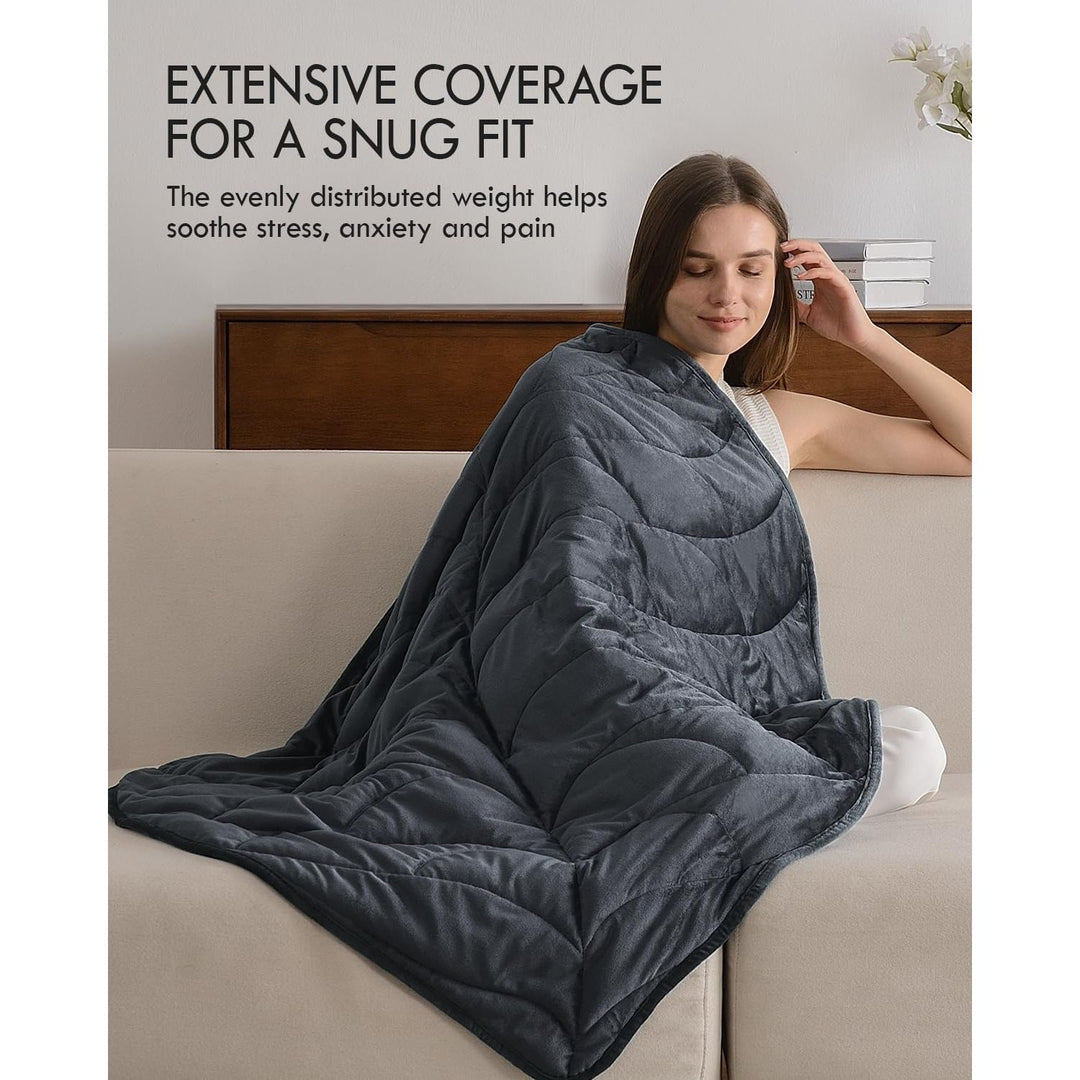 Weighted Lap Blanket 7 lbs 41" x 53", Small Weighted Blanket for Adults, Cozy Luxury Crystal Velvet Weighted Blanket for Relaxation, All - Season Blanket, Machine Washable, Gray - Just Closeouts Canada Inc.